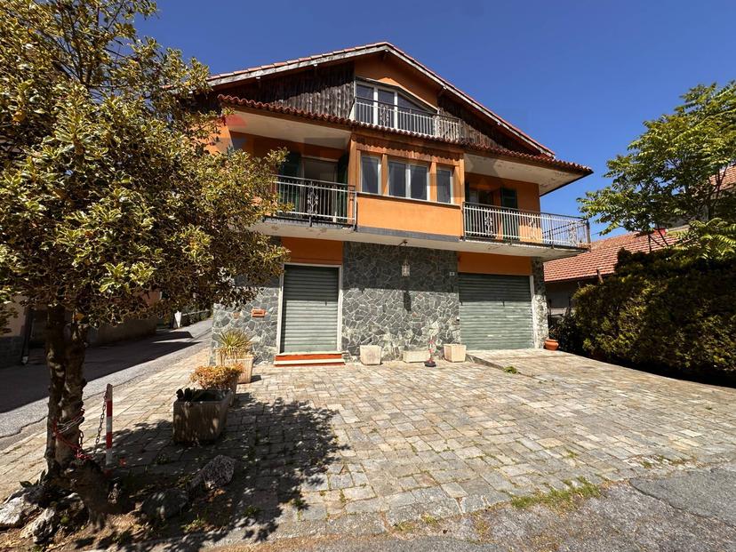 Casa indipendente in Via Michelino Pippo 42, Stella — foto 3 di 5