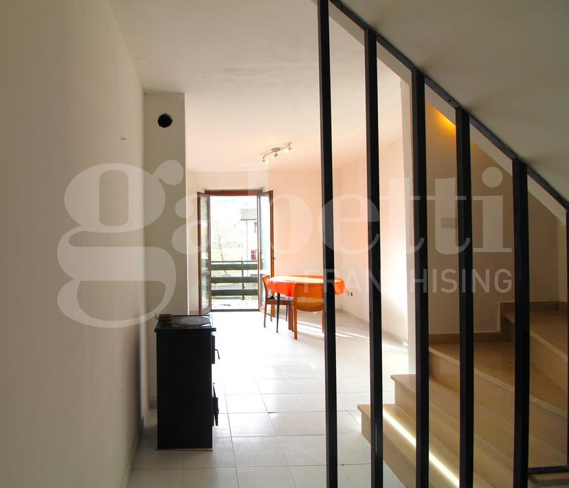 Appartamento in Via Dragone 23/25, Scontrone — foto 3 di 5