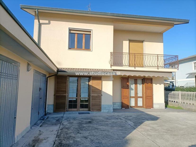Villa in Via Verdi, Trescore Cremasco — foto 3 di 5