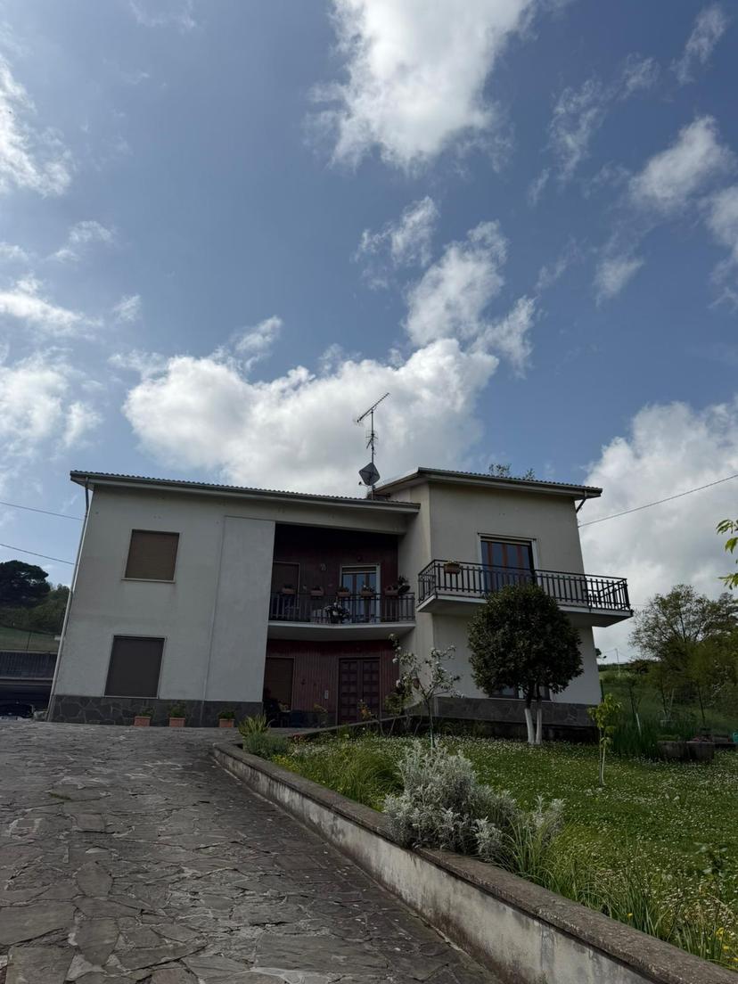 Villa a schiera, Fornovo di Taro — foto 4 di 5