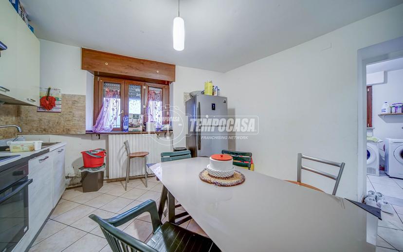 Casa indipendente in Via Vittorio Veneto, Caronno Varesino — foto 5 di 5