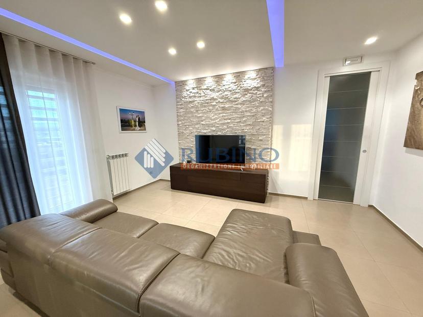 Attico in Via Carlo Capozzi 40, Trani — foto 4 di 5