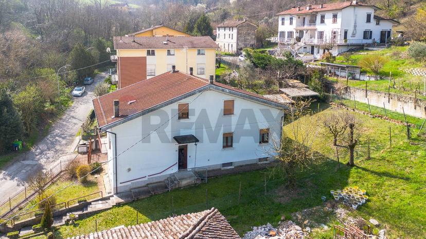 Casa indipendente in Via Montegrappa 36, Salsomaggiore Terme