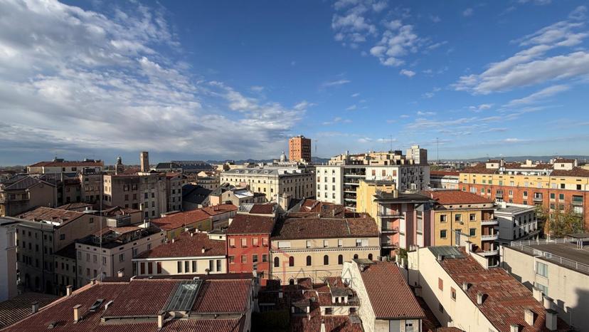 Monolocale in Largo Europa, Padova