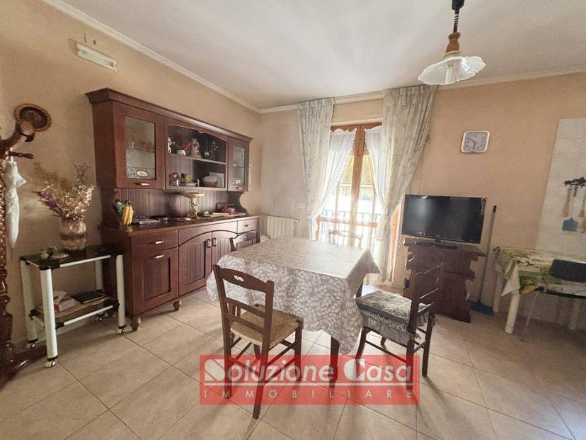 Quadrilocale in Via Tito Livio 41, Canosa di Puglia — foto 4 di 5