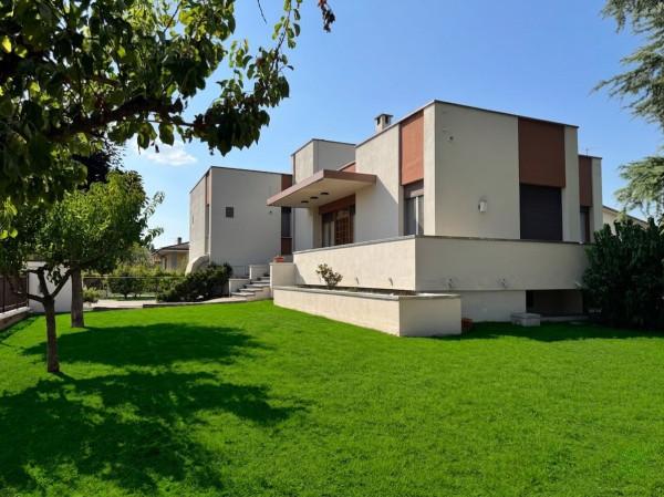 Villa bifamiliare, Voghera