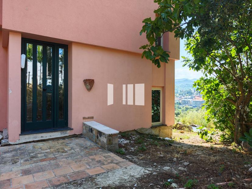 Casa indipendente in Contrada Mezzanotte, Teramo — foto 3 di 5