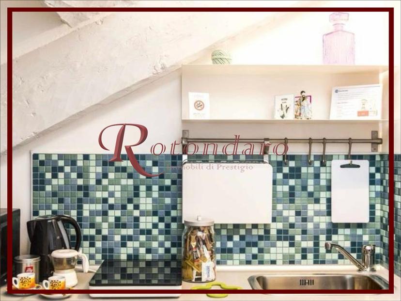 Monolocale in Corso Como, Milano
