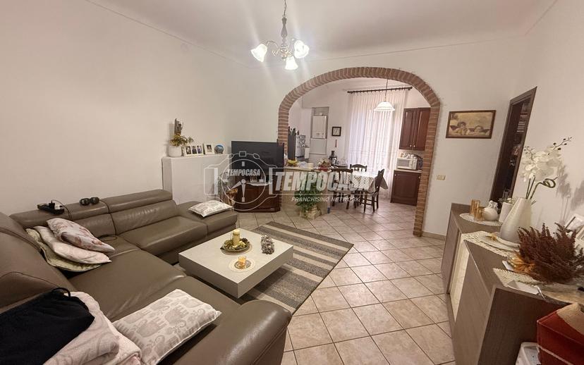 Trilocale in Via Quattordici, Borgonovo Val Tidone — foto 2 di 5