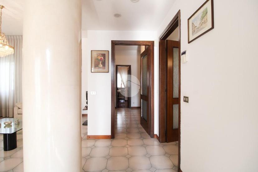 Villa in Via l. Cadorna 53, Cormano — foto 4 di 5