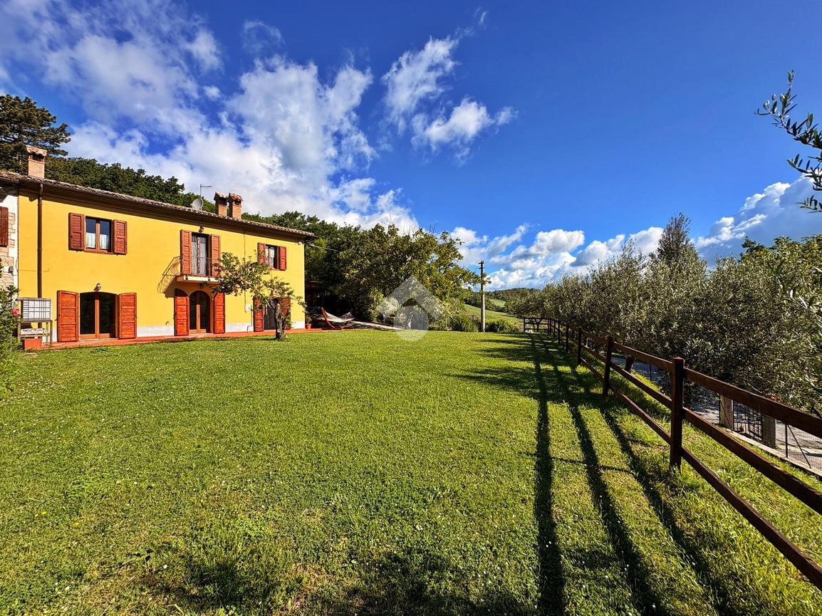 Villa in Via Campodiegoli 47, Fabriano