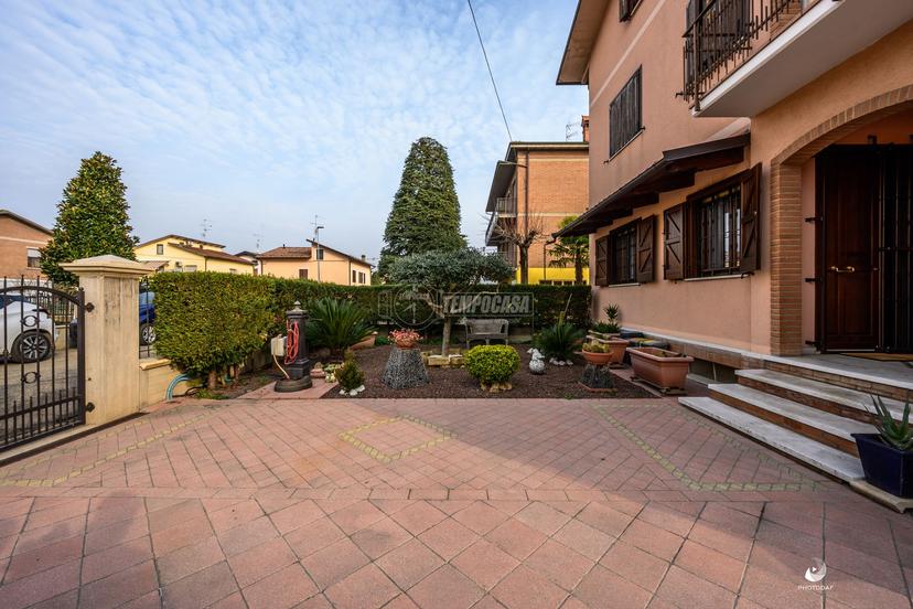 Quadrilocale in Via Guglielmo Marconi 24, Casalgrande — foto 3 di 5