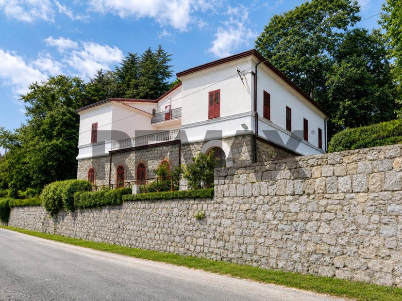 Villa in C.da Aria Rossa Snc, Malito — foto 3 di 5