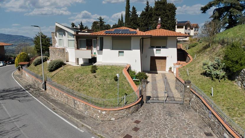 Villa in Via di Cappello, Reggello — foto 5 di 5