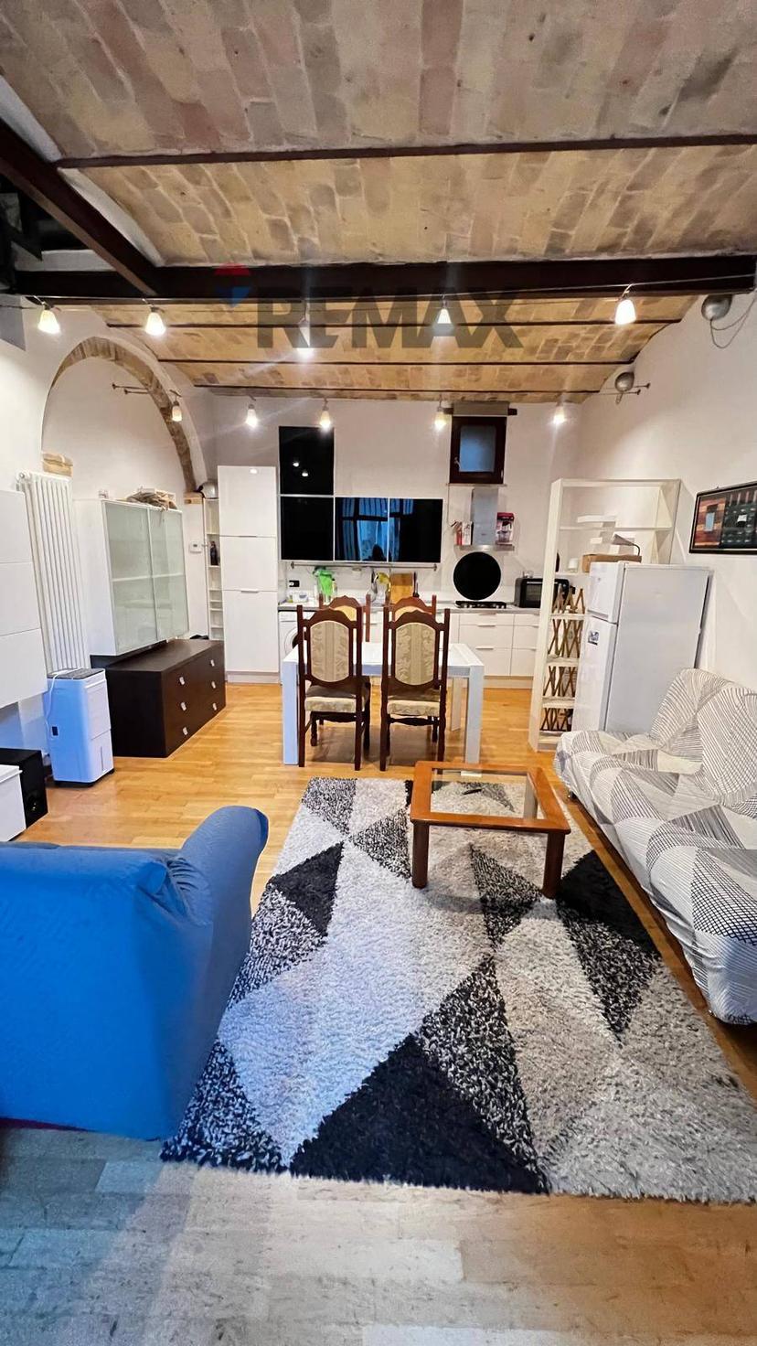 Casa indipendente in Vico dei Fiori 22, Città Sant'Angelo — foto 4 di 5