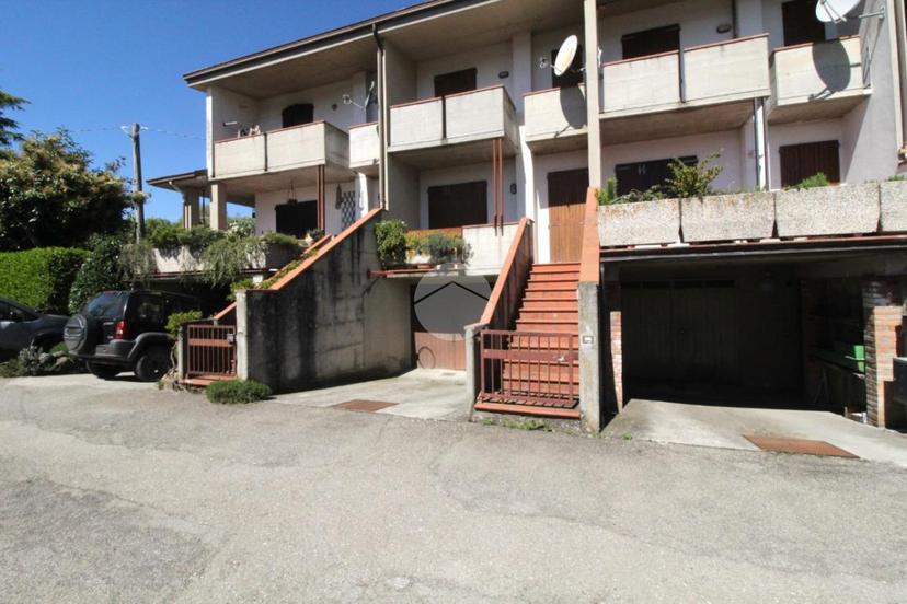 Villa a schiera in Str. della Val Bardea 40, Tizzano Val Parma — foto 5 di 5