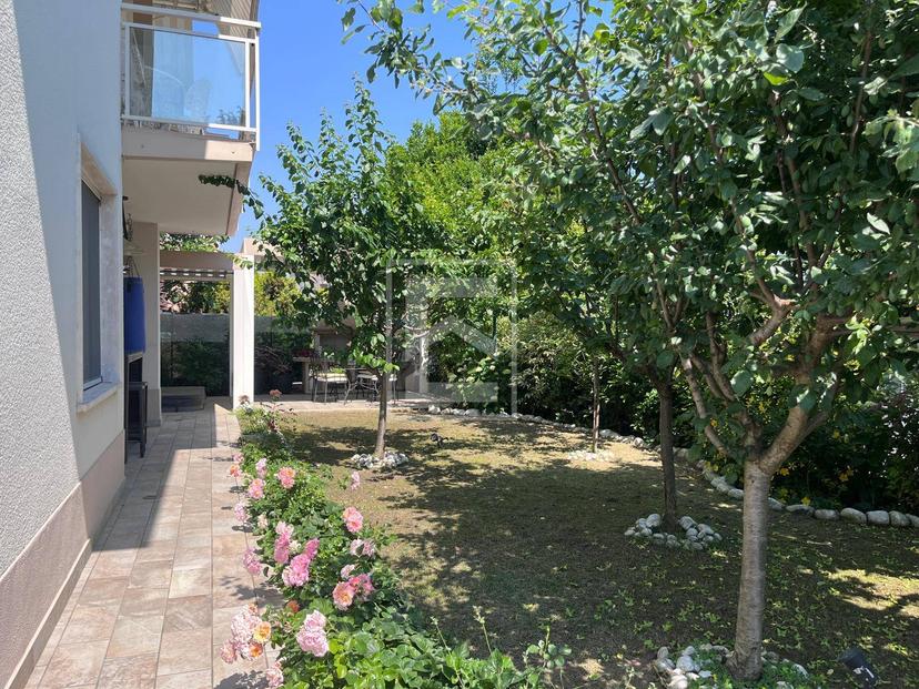 Villa in Via Guido Zadei, Desenzano del Garda — foto 5 di 5