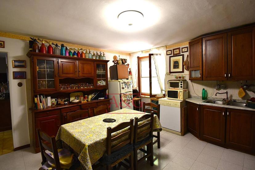 Villa in Via Aldo Moro 38, Amandola — foto 2 di 2