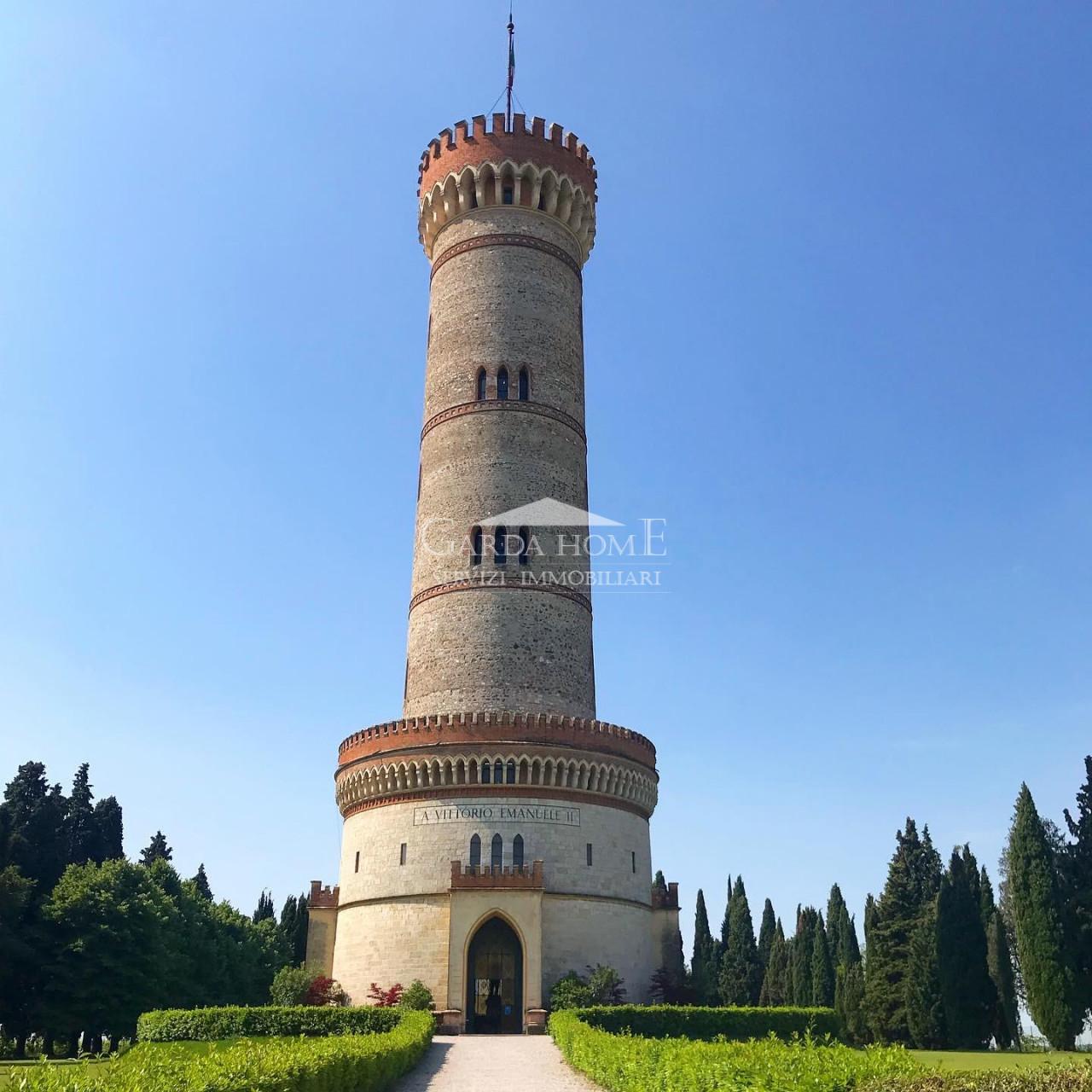 Trilocale in Via Pisacane, Desenzano del Garda