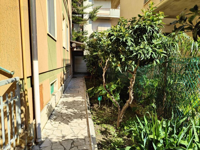 Appartamento in Via Crivelli 4, Grottammare — foto 5 di 5