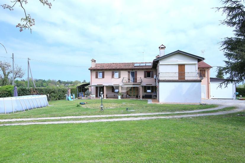 Villa in Strada Nenzi, Casier — foto 3 di 5
