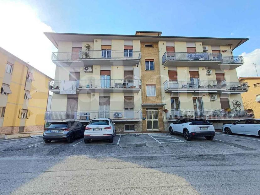 Quadrilocale in Viale della Resistenza 10, Bastia Umbra — foto 5 di 5