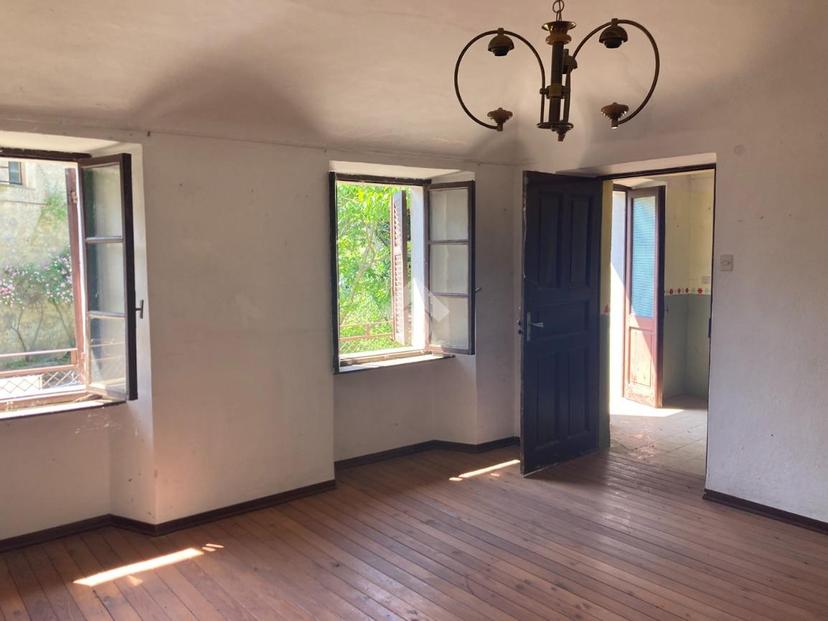 Casa indipendente in Fr Tallia, Strona — foto 5 di 5