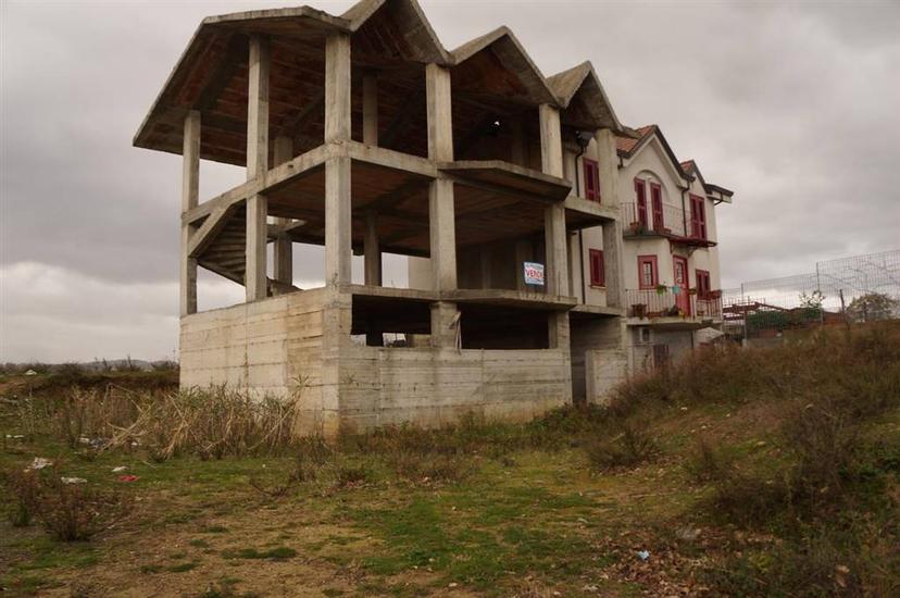 Villa in Via Berlinguer, Cosenza — foto 3 di 5