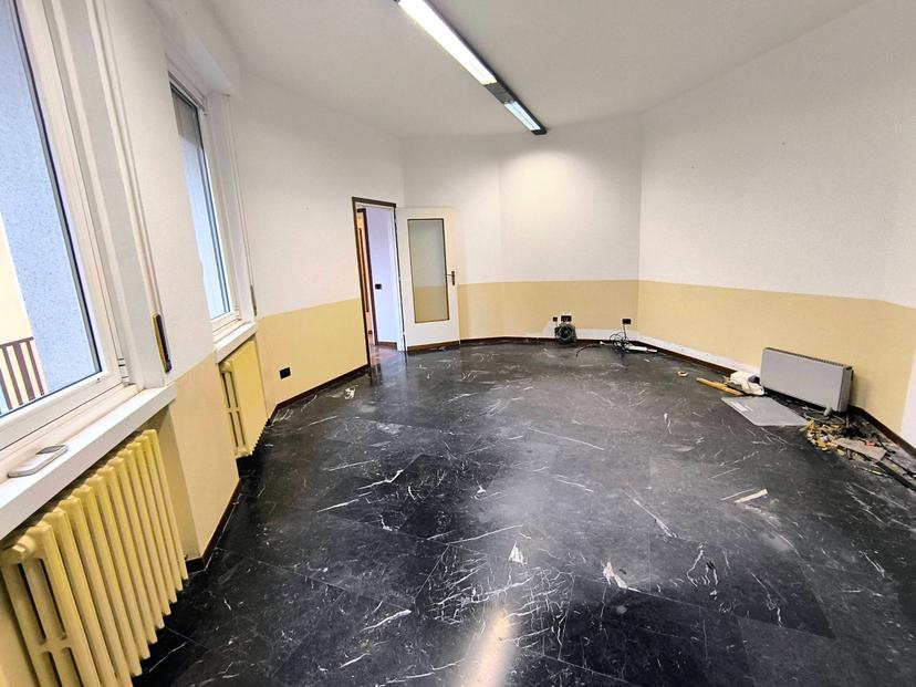 Trilocale in Via Giovanni XXIII 6, Civate — foto 2 di 5