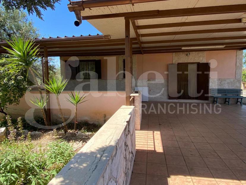 Villa in Strada Carrara dei Monaci , Trani — foto 3 di 5