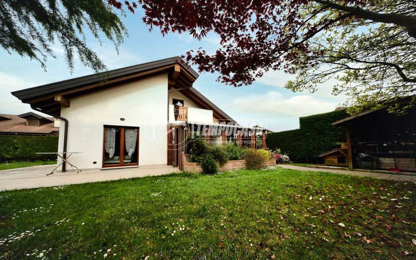 Villa in Via Tito Livio Burattini 36/E, Belluno — foto 5 di 5