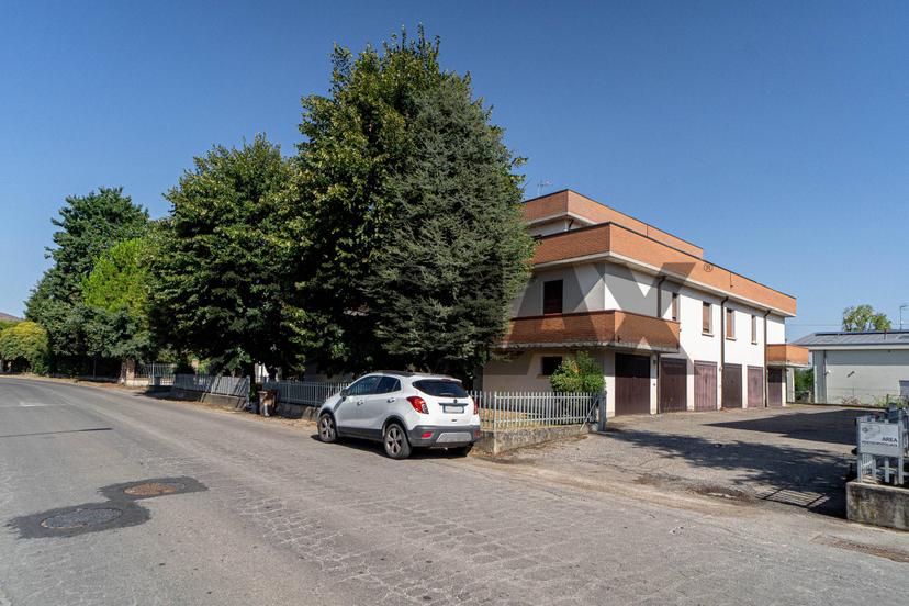 Trilocale in Via Saragat 6, Montecchio Emilia — foto 2 di 5