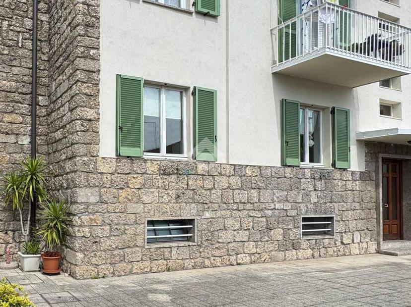 Trilocale in Via Ottoboni 23, Lovere — foto 5 di 5