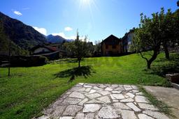 Trilocale in Via Monterosa 57, Scopa
