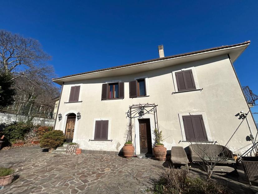 Villa in Via Giglioli, Roccamonfina — foto 2 di 5