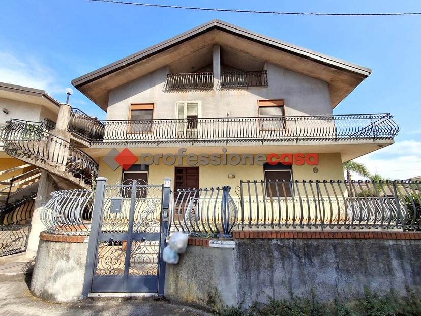 Quadrilocale in Via Belluno 2b, San Giovanni la Punta — foto 2 di 5