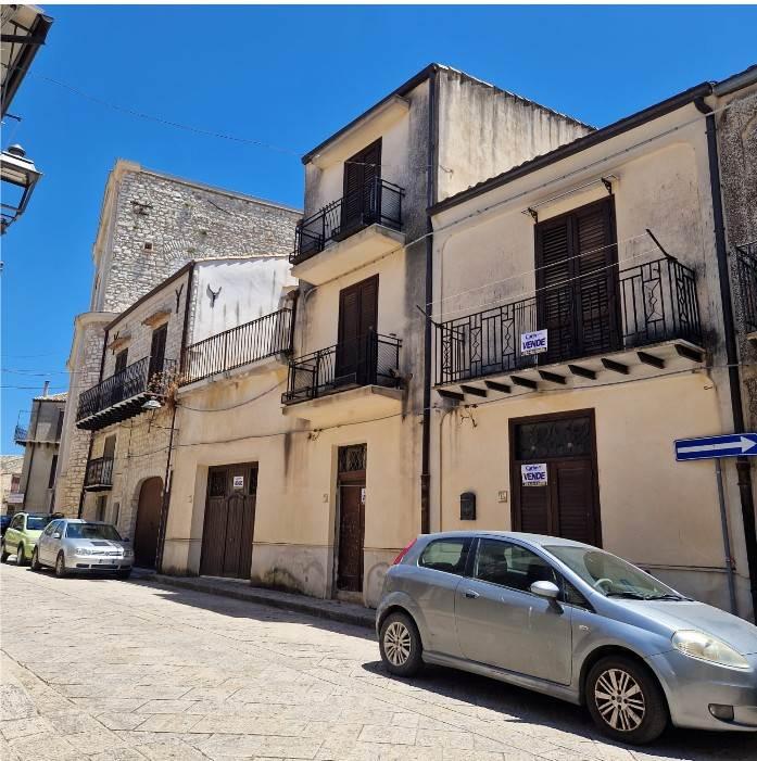 Casa indipendente in Via Roma, Giuliana — foto 2 di 3