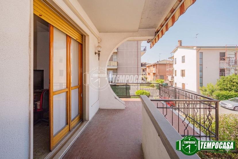 Trilocale in Via Gravellone, San Martino Siccomario — foto 3 di 5