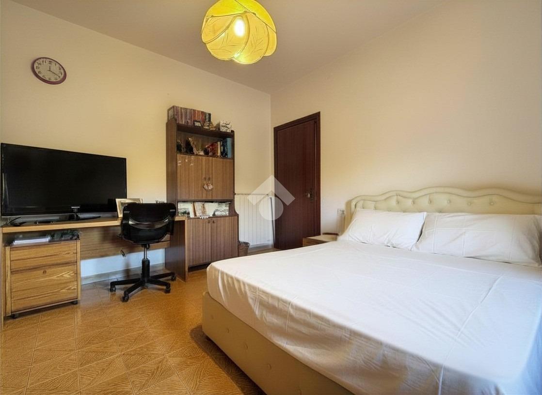 Casa indipendente in Strada Salaria 1, Stroncone