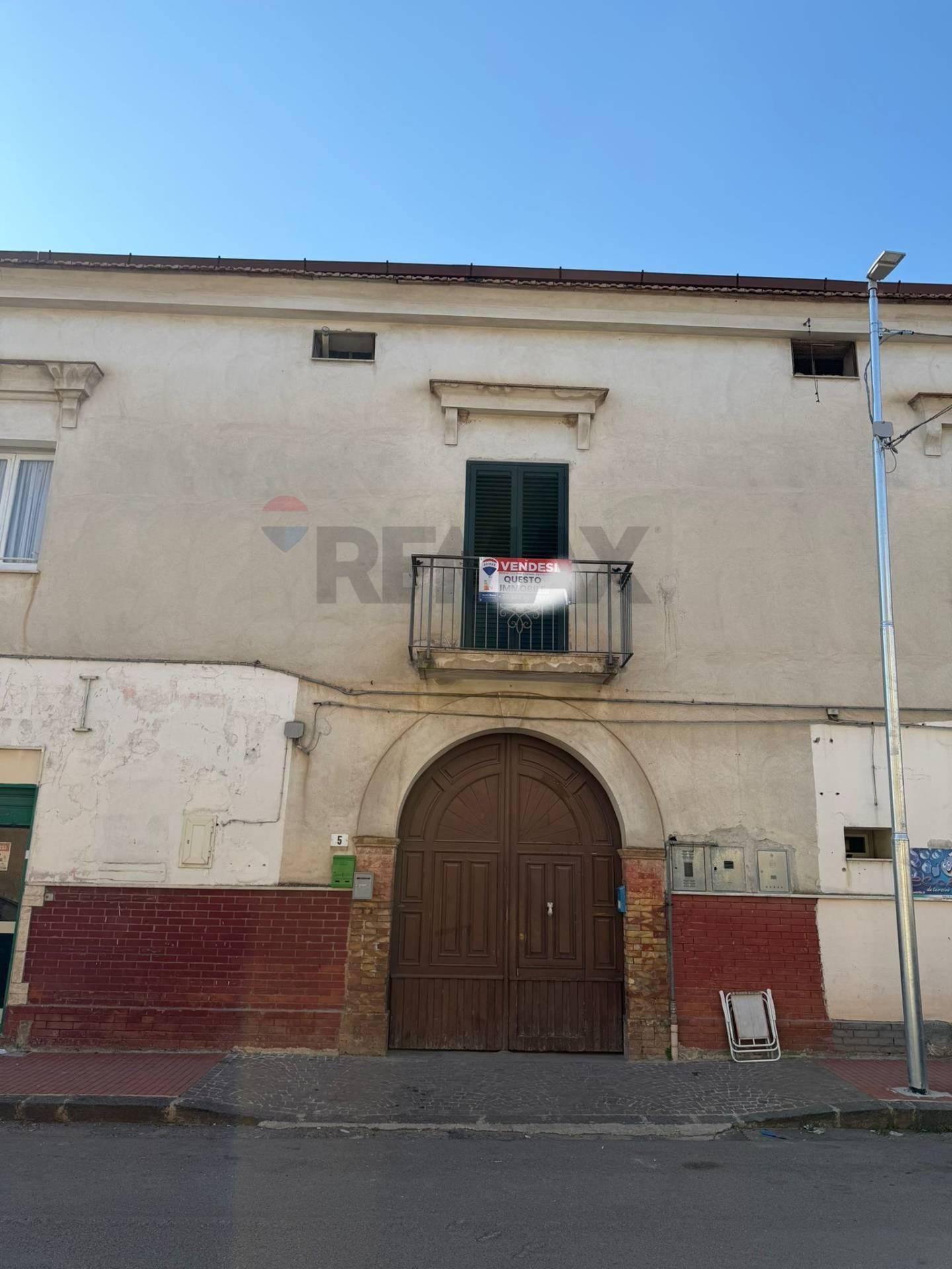 Monolocale in Via Rio Persico 5, Carinola