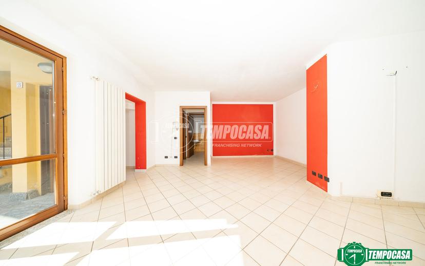 Bilocale in Via Zonca 3, Paruzzaro — foto 4 di 5