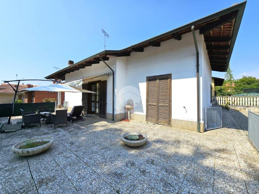 Villa a schiera in Str. Cascina Rossa 9, Torrazza Piemonte — foto 2 di 5