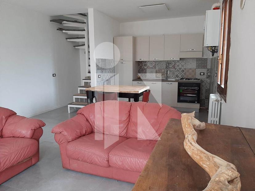 Casa indipendente, Bagnolo San Vito — foto 2 di 5