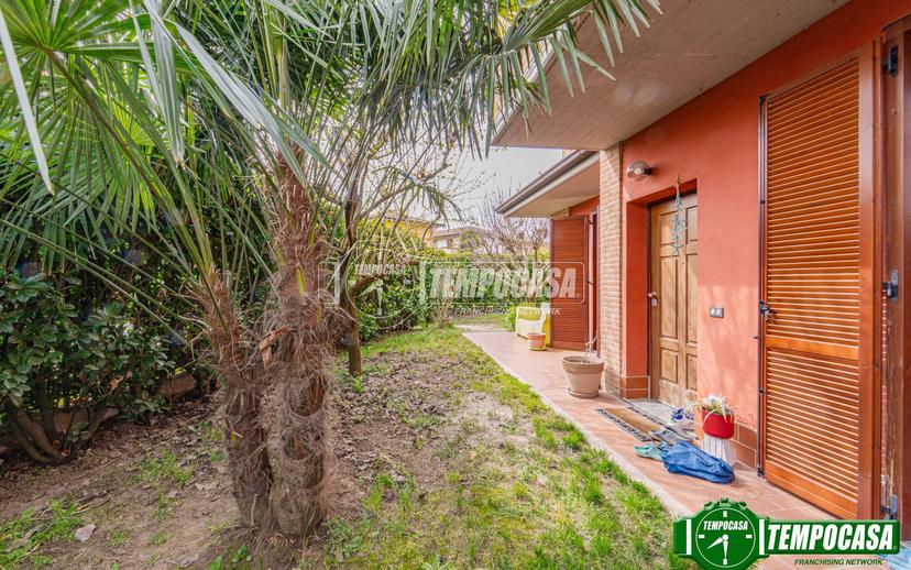 Villa in Via Salvatore Quasimodo, Albuzzano — foto 3 di 5