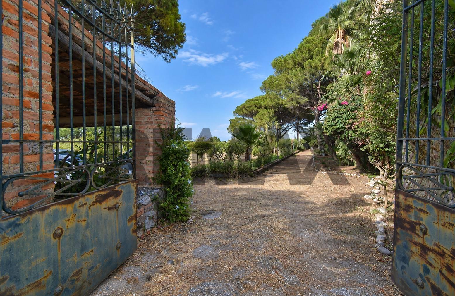 Rustico in Via Scoglio/Contrada Gallo Snc, Messina