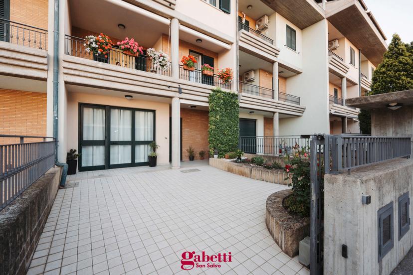 Villa a schiera in Contrada Colle Pagano 66, San Salvo — foto 4 di 5