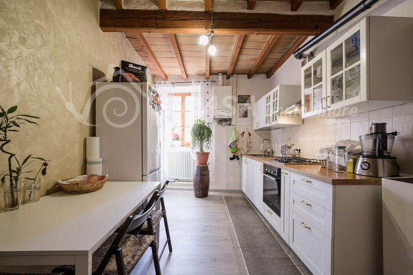 Trilocale in Via Giuseppe Mazzini 6, Calestano — foto 2 di 5