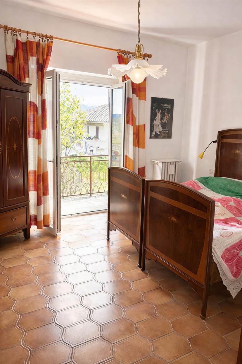 Villa bifamiliare in Via Cavour, Scurcola Marsicana