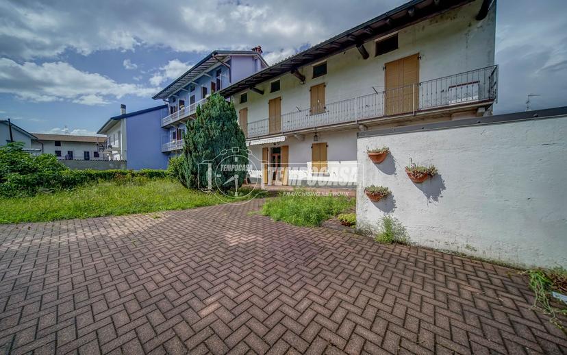 Quadrilocale in Via Caduti Libertà, Castelletto sopra Ticino — foto 3 di 5