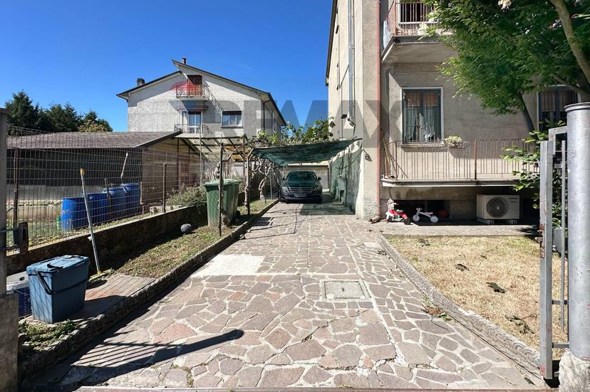 Trilocale in Via Canova 8, Barlassina — foto 4 di 5